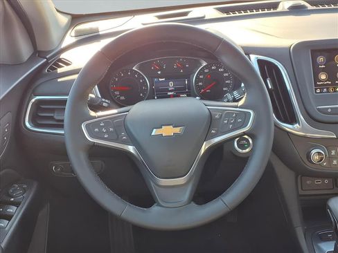 Used 2023 Chevrolet Equinox LT image 15