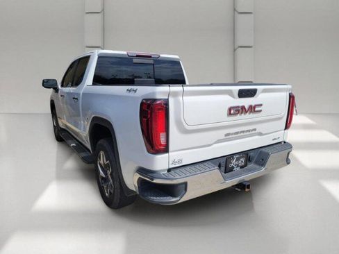 Used 2021 GMC Sierra 1500 SLT AWD/4WD image 4