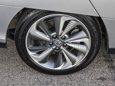 Used 2020 Honda Clarity Plug-In Hybrid image 12