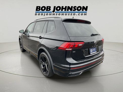 Used 2023 Volkswagen Tiguan SE R-Line image 5