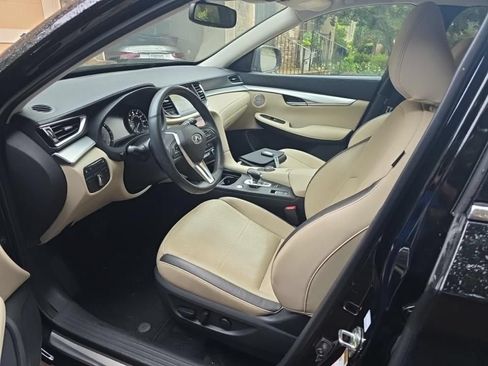 Certified 2022 INFINITI QX50 Essential AWD/4WD image 5