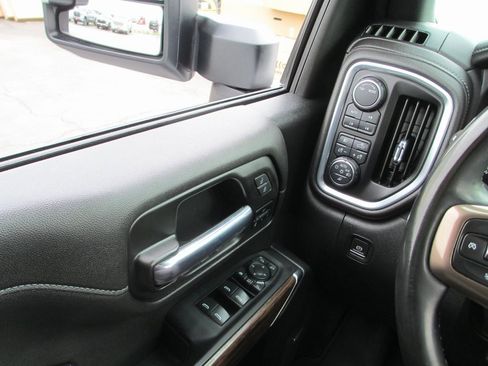 Used 2023 Chevrolet Silverado 2500 High Country image 27