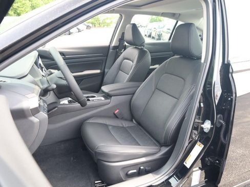New 2026 Nissan Altima 2.5 SV w/ SV Premium Package FWD image 8