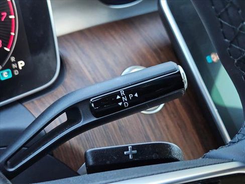 Certified 2023 Mercedes-Benz C 300 4MATIC Sedan image 17