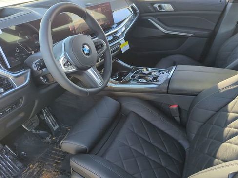 New 2026 BMW X7 xDrive40i w/ M Sport Package image 16