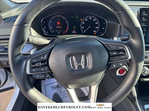 Used 2018 Honda Accord Sport image 10