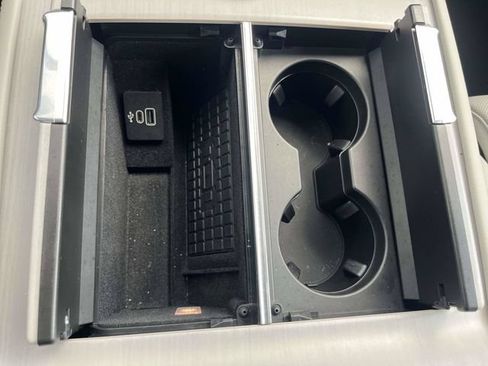 Used 2025 Lincoln Navigator Reserve AWD/4WD image 20