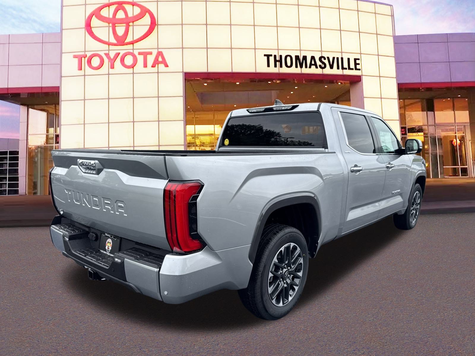 New 2025 Toyota Tundra Limited w/ Power Package AWD/4WD image 5