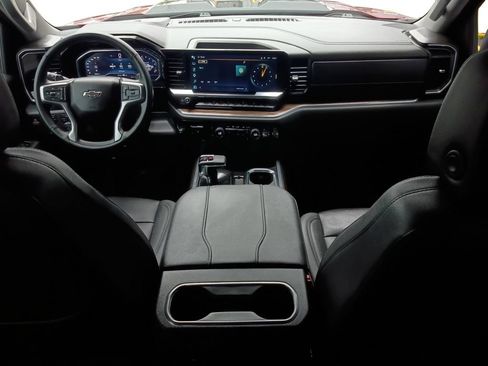 Used 2025 Chevrolet Silverado 1500 LT Trail Boss w/ Convenience Package II AWD/4WD image 20