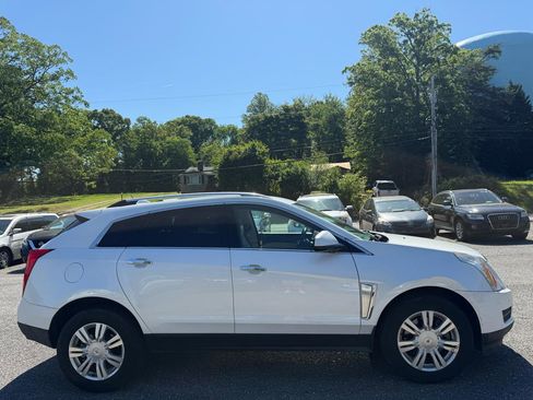 Used 2015 Cadillac SRX Luxury FWD image 7