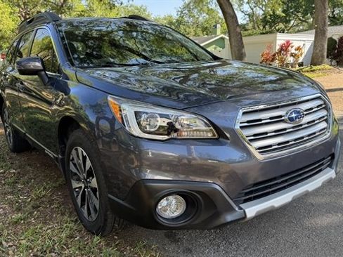 Used 2017 Subaru Outback 3.6R Limited image 7