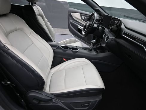 Used 2024 Ford Mustang Premium RWD image 21