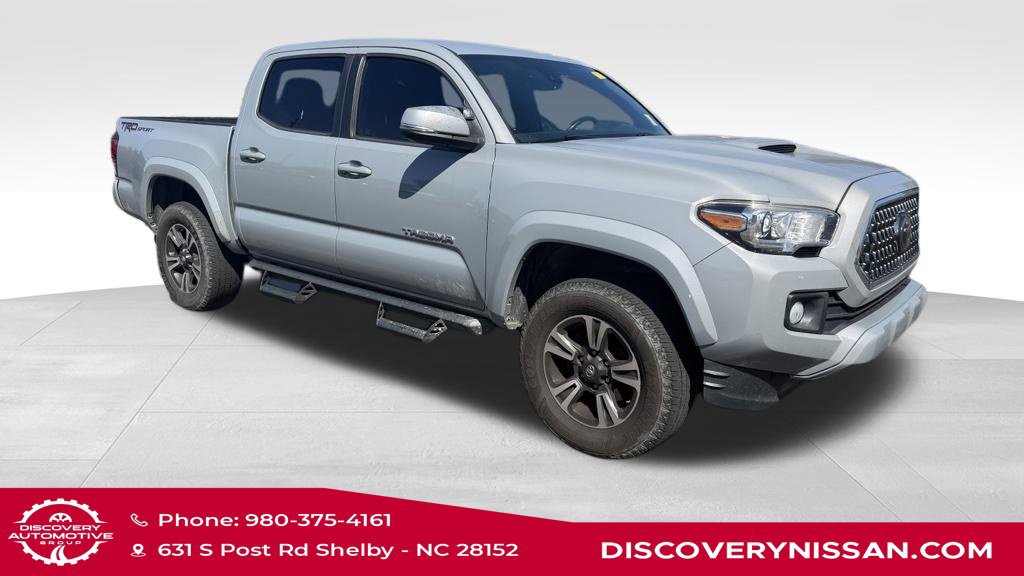 Used 2019 Toyota Tacoma TRD Sport RWD image 4