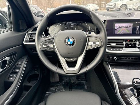 Used 2021 BMW 330i xDrive Sedan w/ Convenience Package image 22