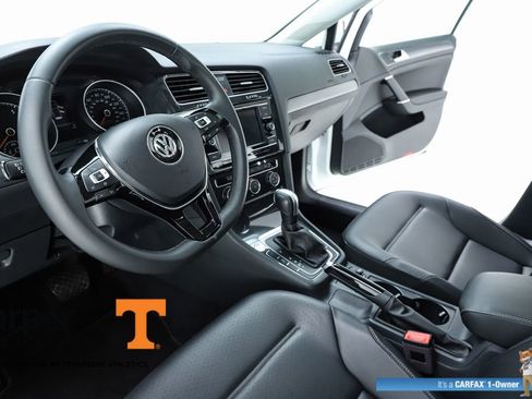 Used 2020 Volkswagen Golf 4-Door image 19