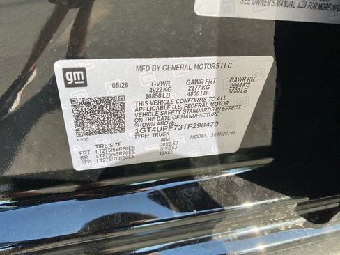 Used 2026 GMC Sierra 2500 AT4 w/ AT4 Premium Plus Package AWD/4WD image 16