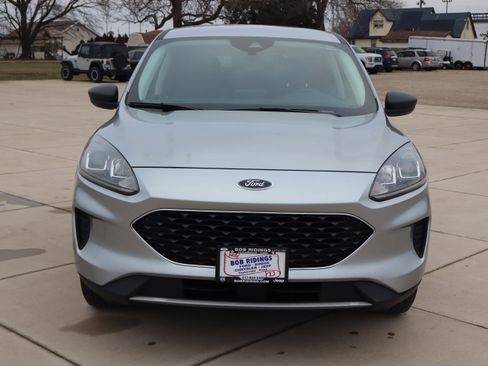 Used 2022 Ford Escape SE w/ Convenience Package image 2