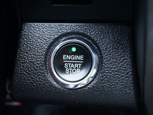 Used 2016 Ford F150 Lariat w/ Equipment Group 502A Luxury AWD/4WD image 30