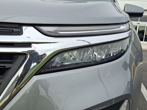 Used 2024 Chevrolet Equinox LT AWD/4WD image 8