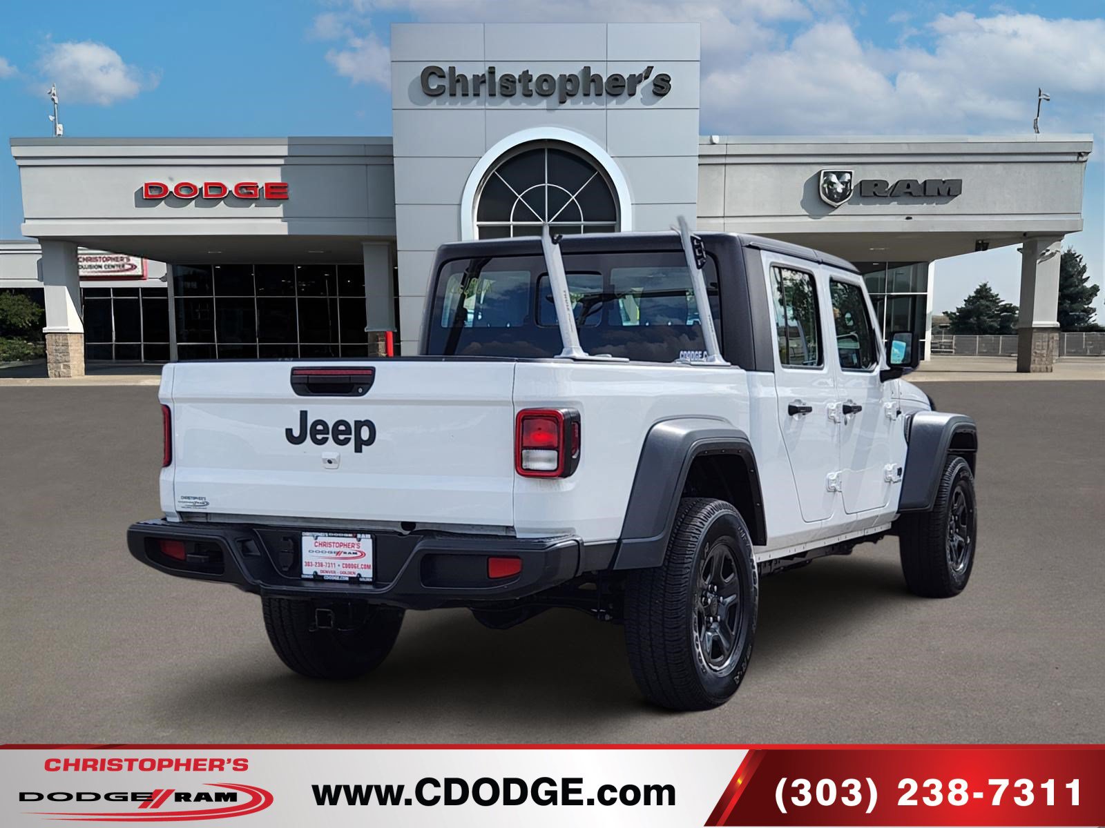 Used 2022 Jeep Gladiator Sport w/ Trailer Tow Package AWD/4WD image 3