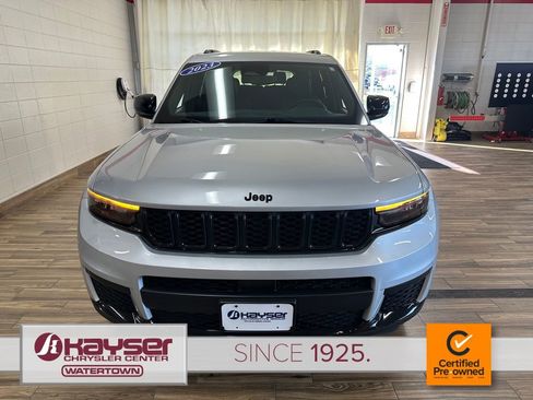 Certified 2023 Jeep Grand Cherokee L Laredo AWD/4WD image 7