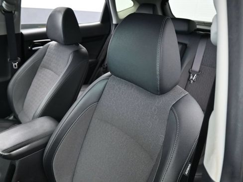Used 2024 Kia Seltos S FWD image 17