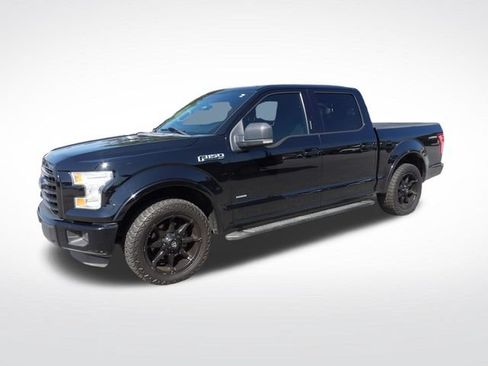 Used 2016 Ford F150 XLT w/ Equipment Group 302A Luxury RWD image 9
