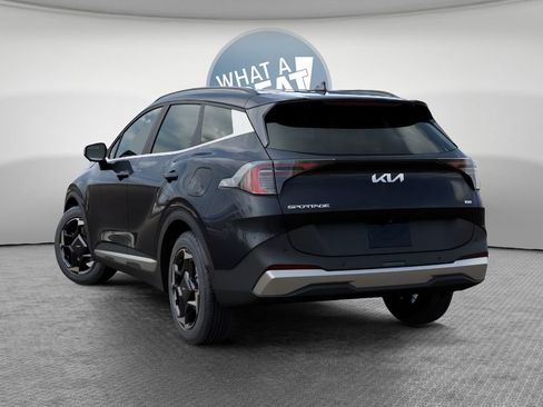 New 2026 Kia Sportage EX AWD/4WD image 4