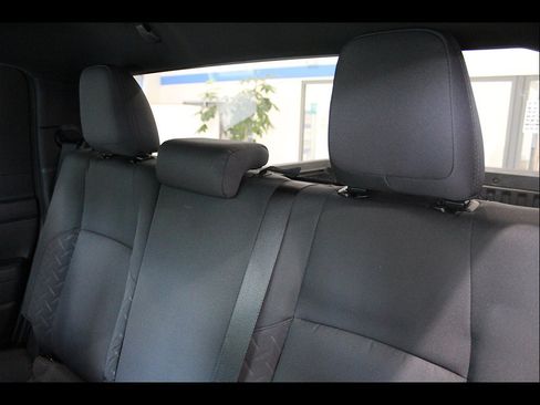 Used 2024 Toyota Tacoma SR AWD/4WD image 17