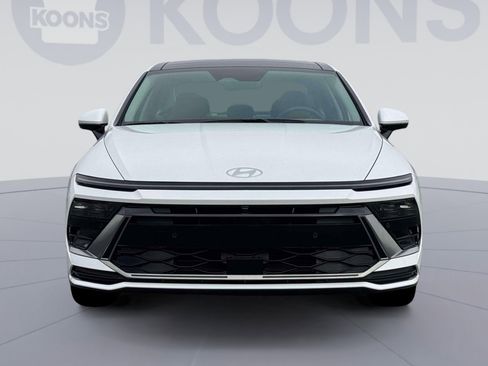 New 2026 Hyundai Sonata Limited FWD image 15