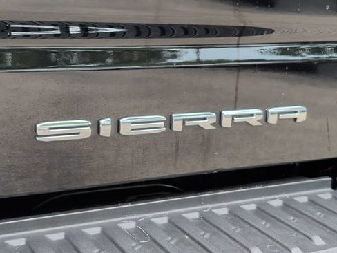 Used 2024 GMC Sierra 1500 Denali w/ Technology Package AWD/4WD image 41