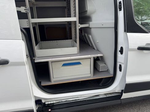 Used 2015 Ford Transit Connect XL image 18