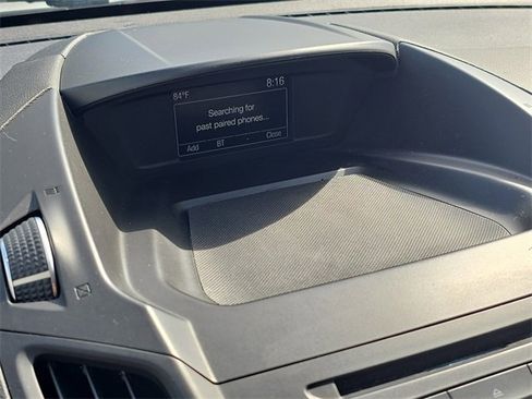 Used 2018 Ford Escape SE image 22