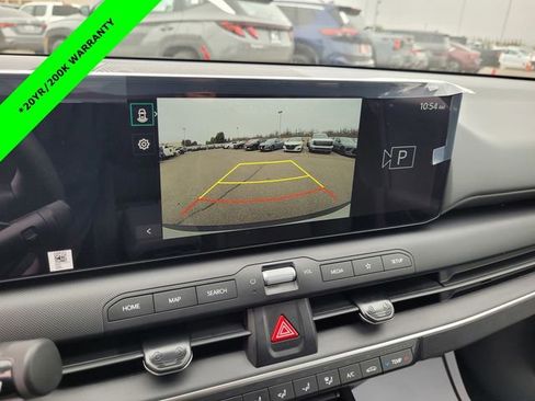 New 2025 Kia K4 LX image 9