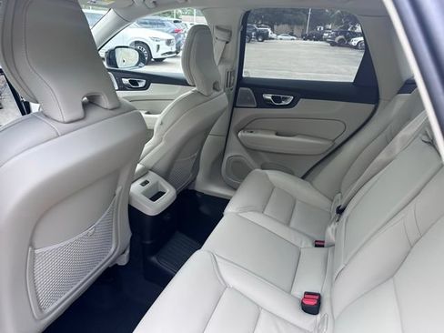 Certified 2026 Volvo XC60 T8 Ultra w/ Climate Package AWD/4WD image 20