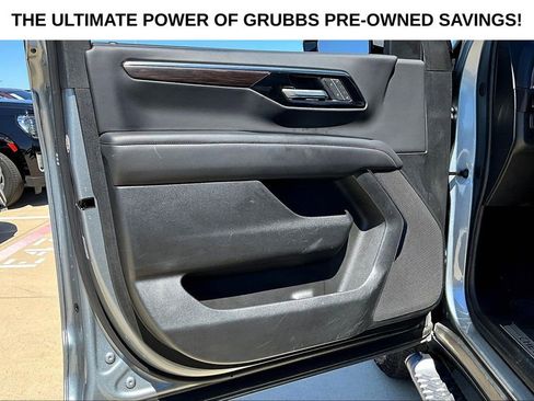 Used 2025 Chevrolet Tahoe Z71 AWD/4WD image 21