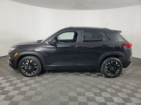 Used 2023 Chevrolet TrailBlazer LT w/ Convenience Package FWD image 7