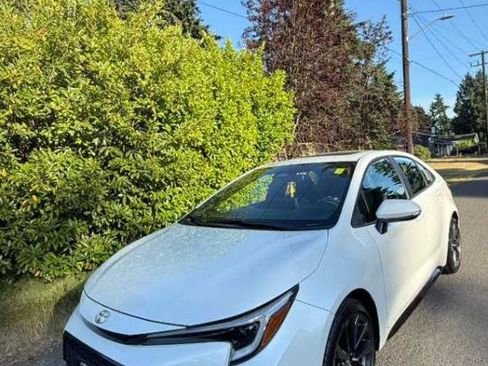 Used 2026 Toyota Corolla XSE w/ Carpet Mat Package (TMS) FWD image 2