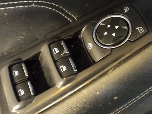 Used 2017 Ford Edge Titanium w/ Technology Package image 27