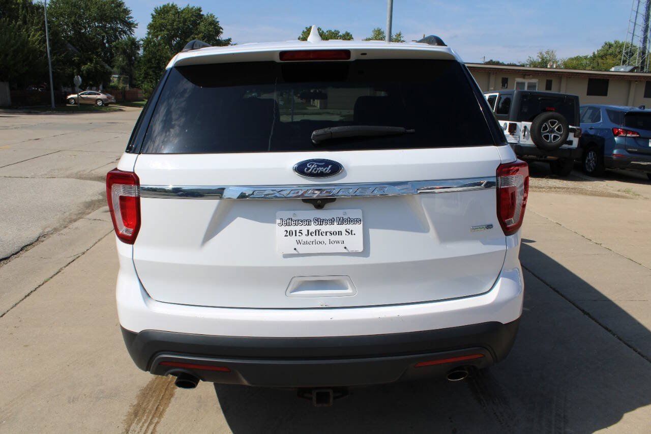 Used 2016 Ford Explorer 4WD image 4