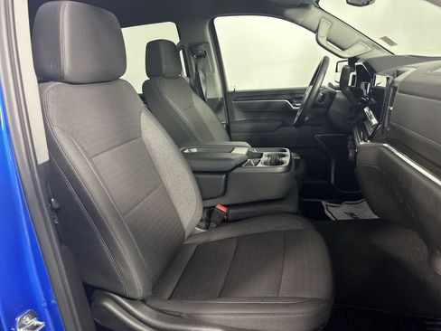 Used 2026 Chevrolet Silverado 1500 RST AWD/4WD image 7