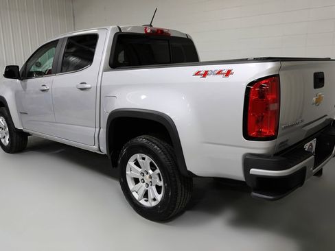 Used 2020 Chevrolet Colorado LT w/ Safety Package image 17