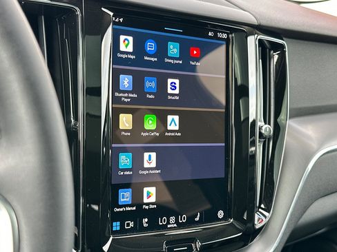 Used 2025 Volvo XC60 B5 Core w/ Protection Package Premier image 19