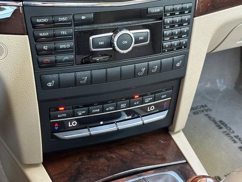 Used 2013 Mercedes-Benz E 350 Cabriolet image 18