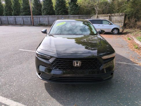 Certified 2023 Honda Accord EX image 2