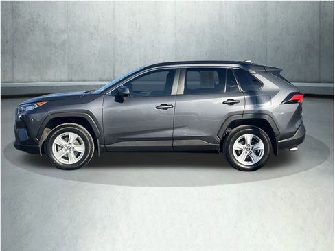 Certified 2021 Toyota RAV4 XLE w/ Convenience Package image 7