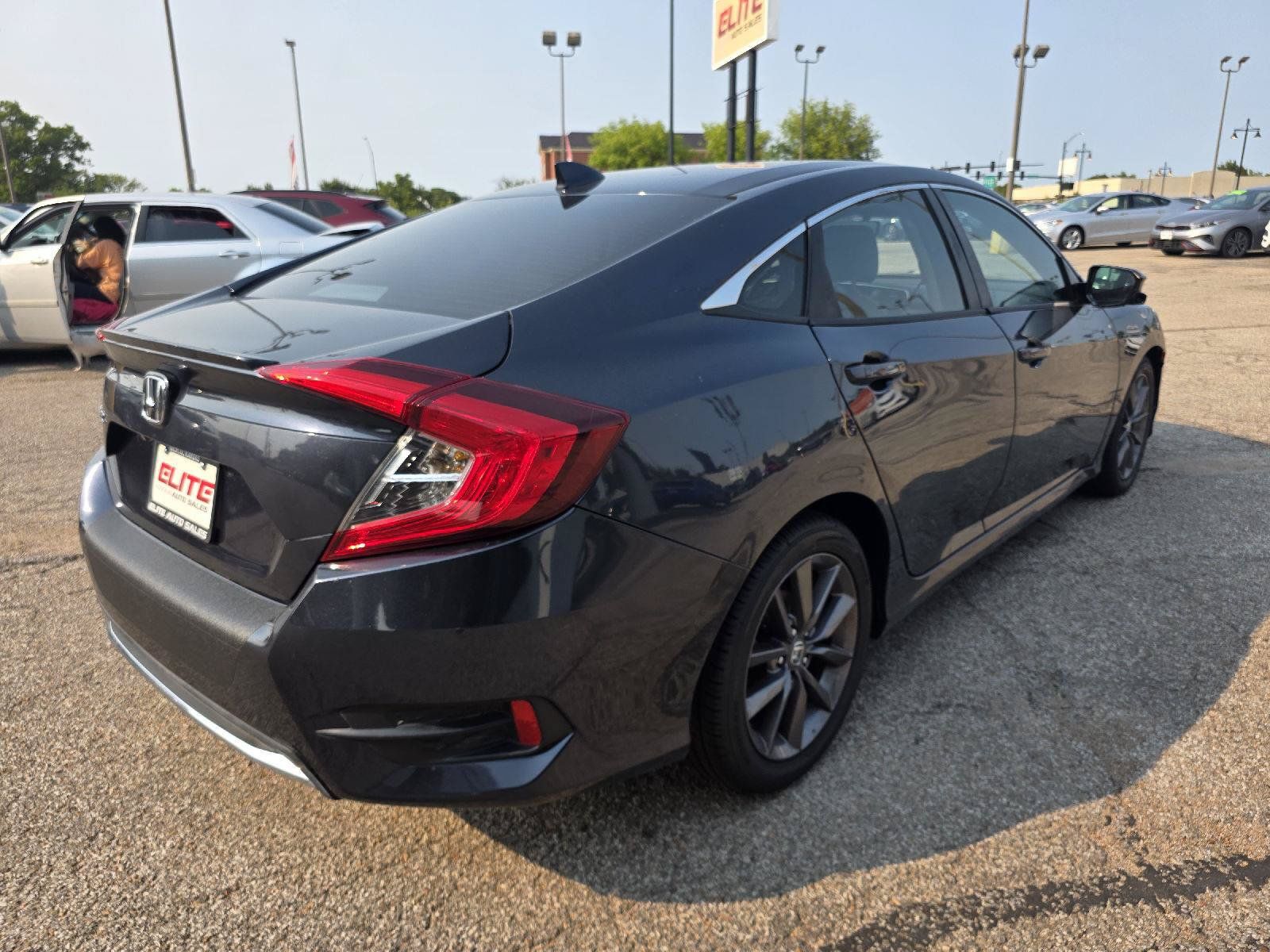 Used 2020 Honda Civic EX-L image 6