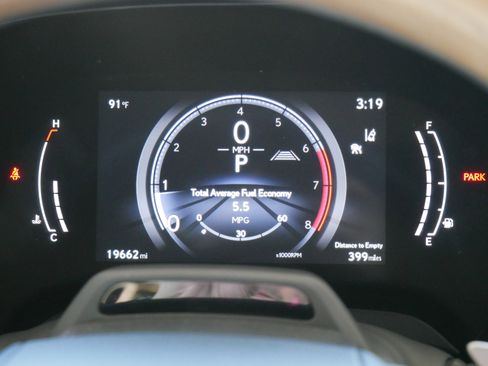 Used 2023 Lexus RX 350 Premium Plus w/ Accessory Package (Z1) image 40