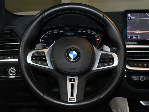 Used 2023 BMW X4 M40i AWD/4WD image 23