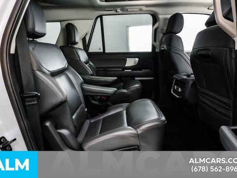 Used 2025 Ford Expedition Max Active AWD/4WD image 21